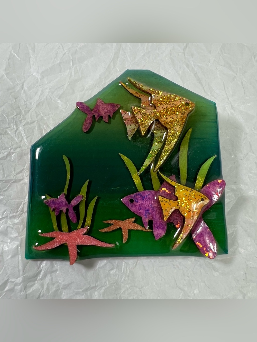 Fish pins by Lucinda brooch pin - Picture 2 of 3